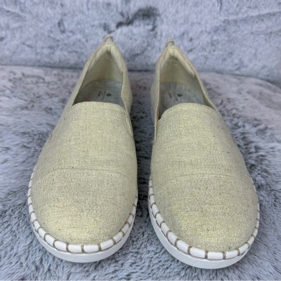 Cloudsteppers by Clarks Soft Glow Slip On Trainers- Sz 9M - Picture 11 of 11